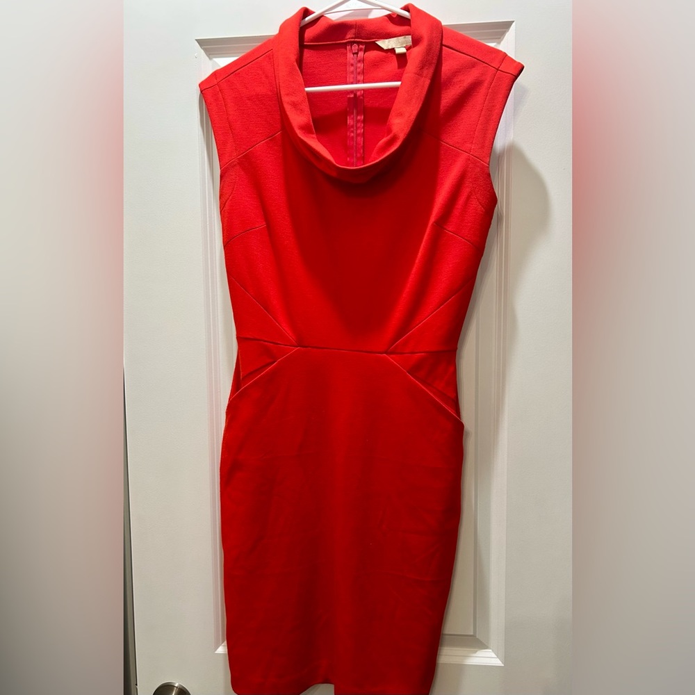 BR Red sleeveless Shift Dress with pockets and cowl neck/knee length size 2